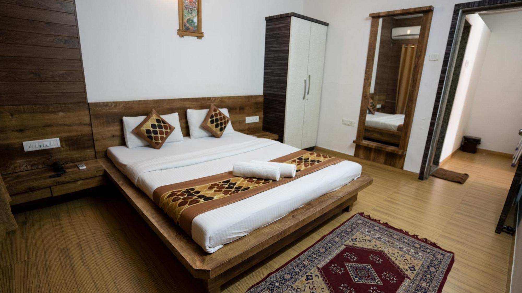 Ruturaj Inn آليباغ المظهر الخارجي الصورة